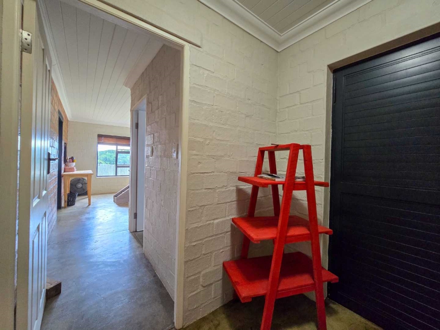 2 Bedroom Property for Sale in Stilbaai Wes Western Cape